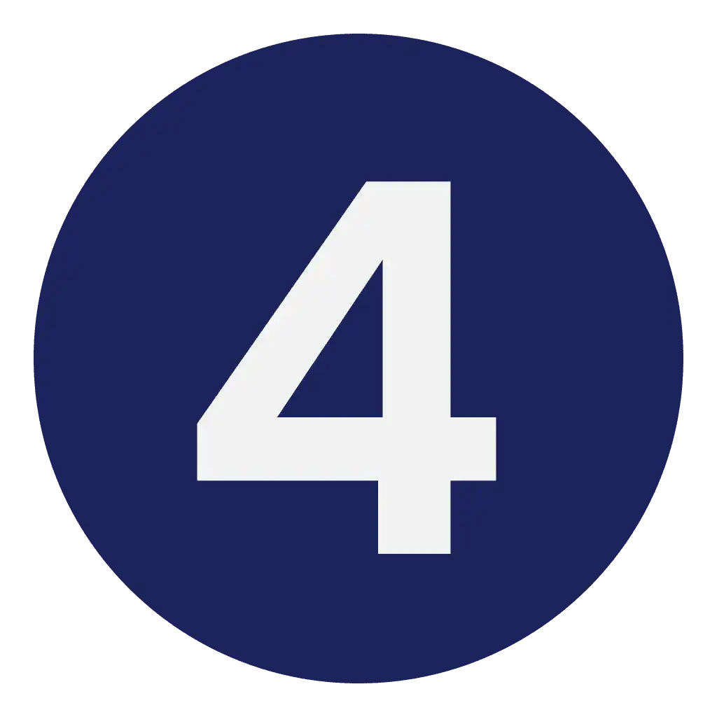 Icono con el número 4 en blanco sobre círculo azul marino que representa el paso o pilar 4 de la estrategia corporativa.